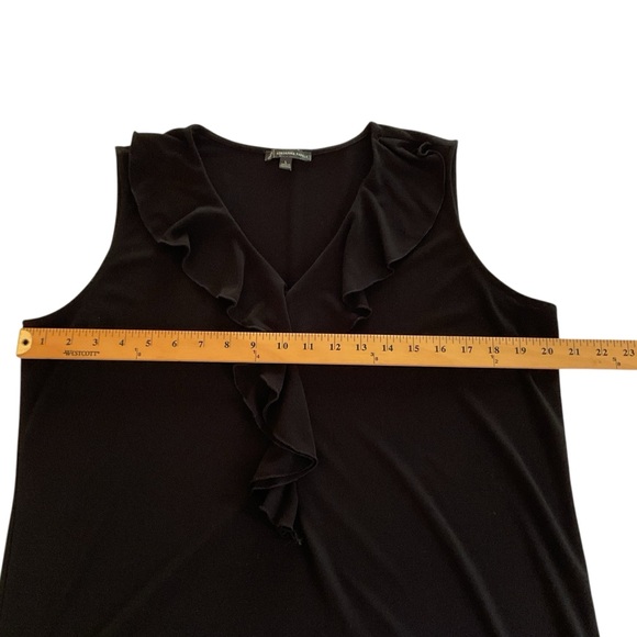 Black Sleeveless V-neck Ruffle Top L - Picture 5 of 5